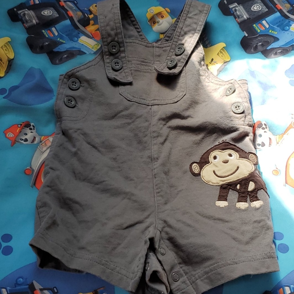 Bibs